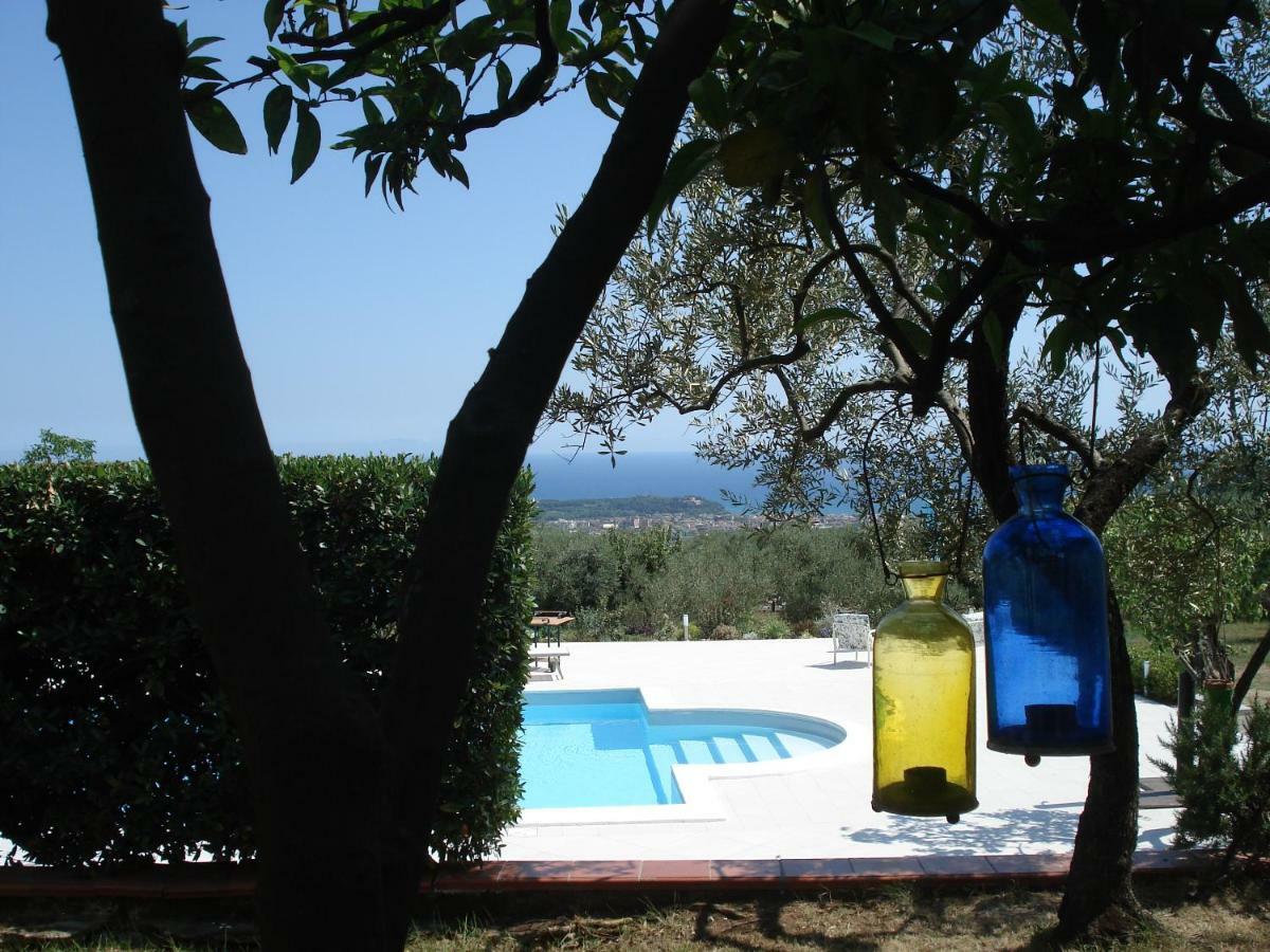 Bed and Breakfast Globetrotter Formia Exterior foto