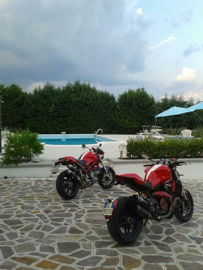 Bed and Breakfast Globetrotter Formia Exterior foto